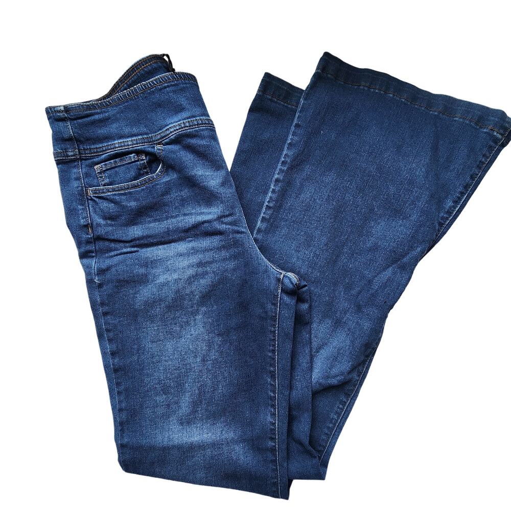 SOFIA VERGARA	JEANS	14 NWT